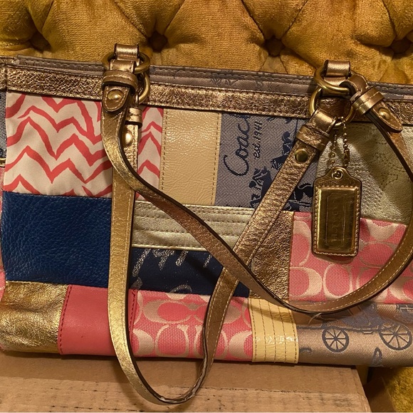 COPY - Coach Gold Pink Blue Patchwork purse - Picture 3 of 13
